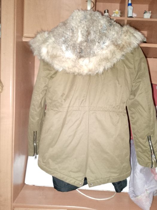 Зимові куртки для дівчаток, парки.