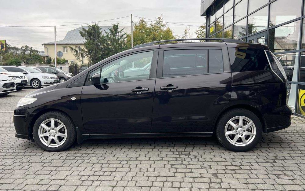 Mazda 5 2010 року