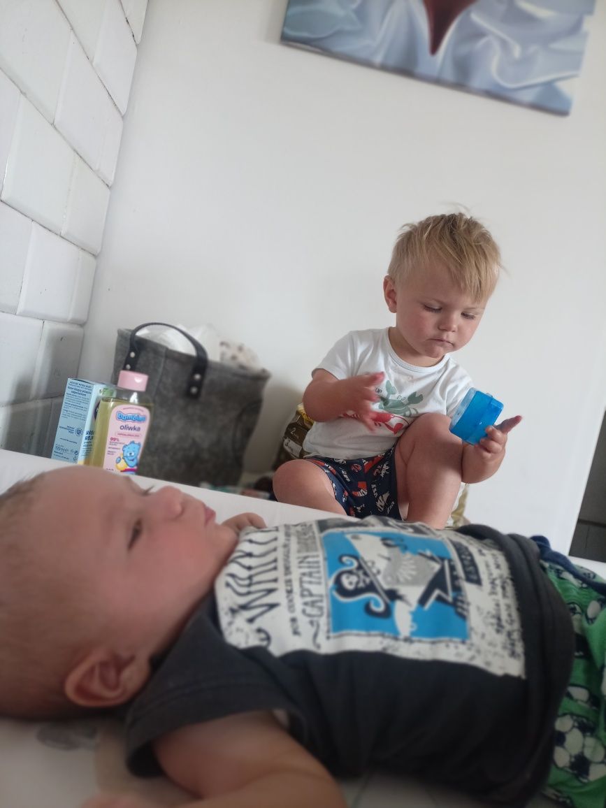 https://pomagam.pl/t6kph6     Zbiórka na dom i życie dla mamy i jej d