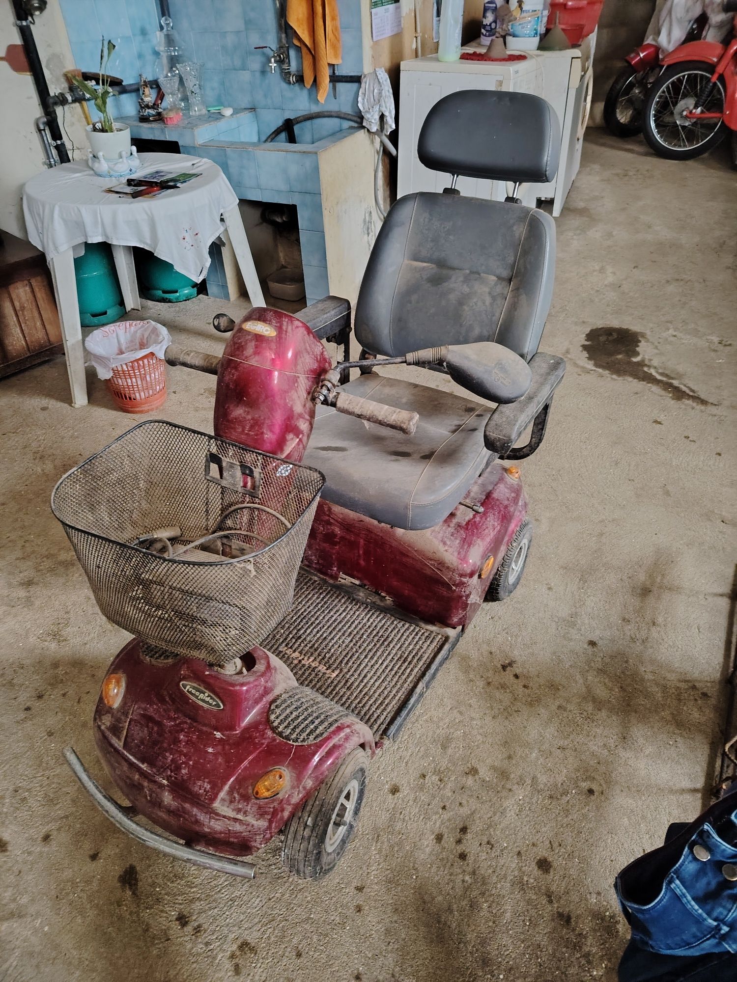 Scooter Eléctrico EGIRO Midi - Para Reparar