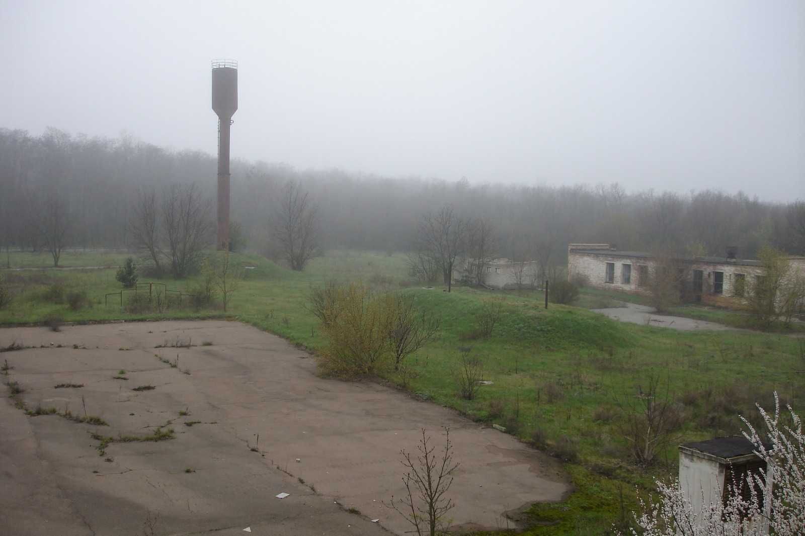 Продаж земельна ділянка, річка, лагер, база