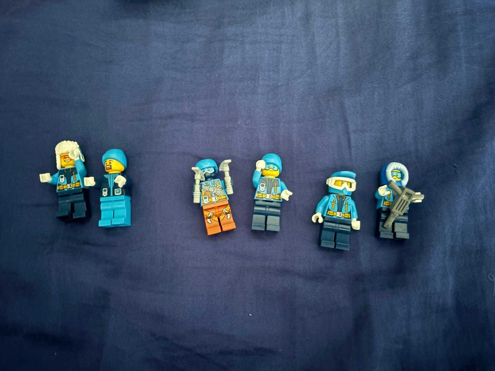 Zestaw LEGO 60195 - Arktyczna baza mobilna