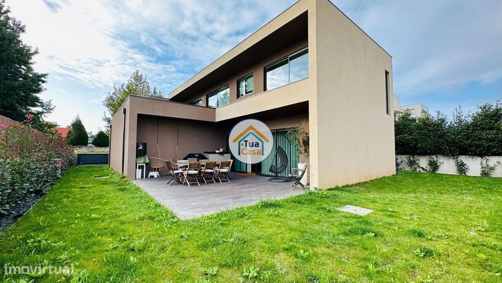 Moradia T3 Isolada - Santo Tirso