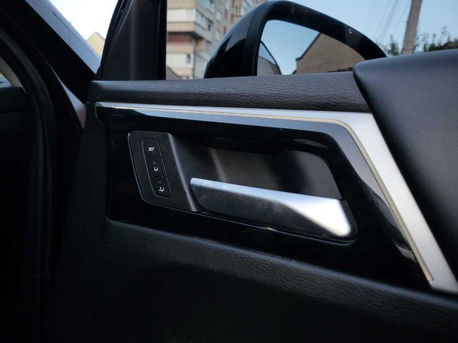 Mitsubishi Outlander PHEV 2023