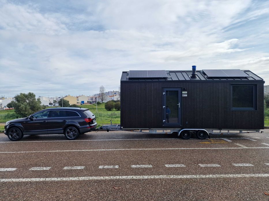 Serviço de reboque automóveis motas barcos Caravanas