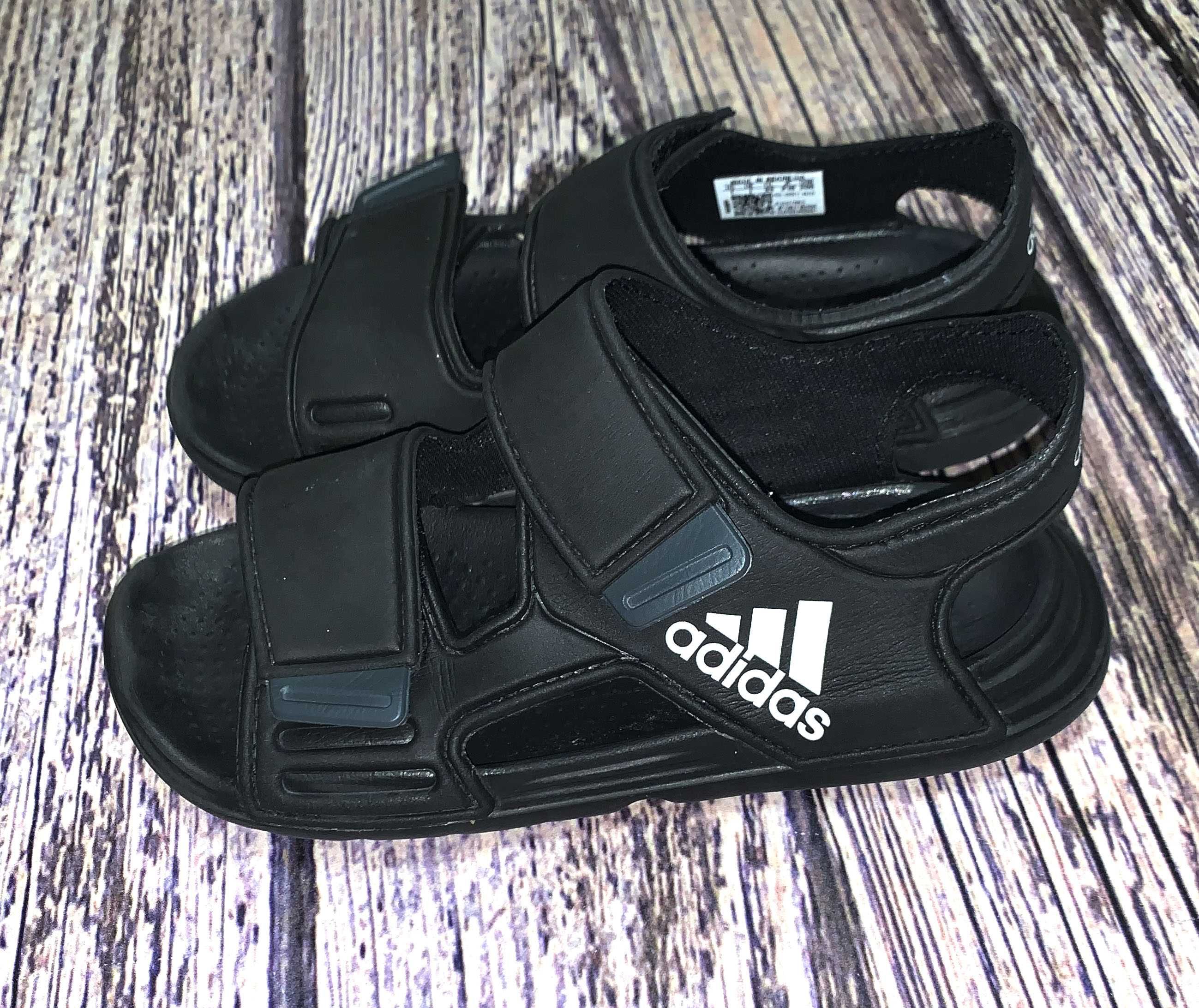 Босоножки Adidas для мальчика, размер 29 (18,3 cм)