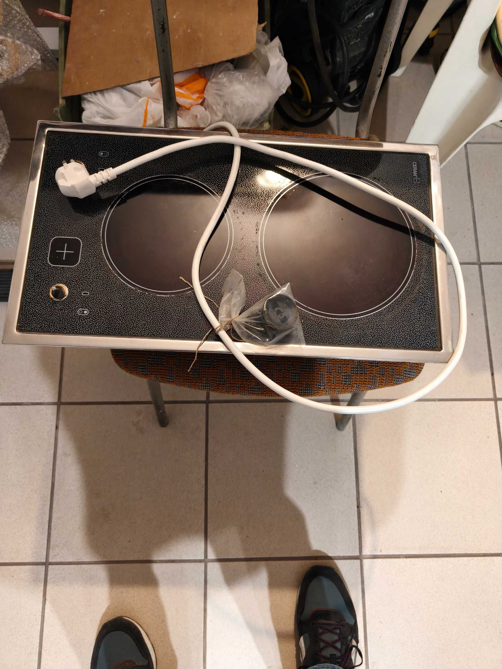 Sprzedam kuchenkę elektryczną