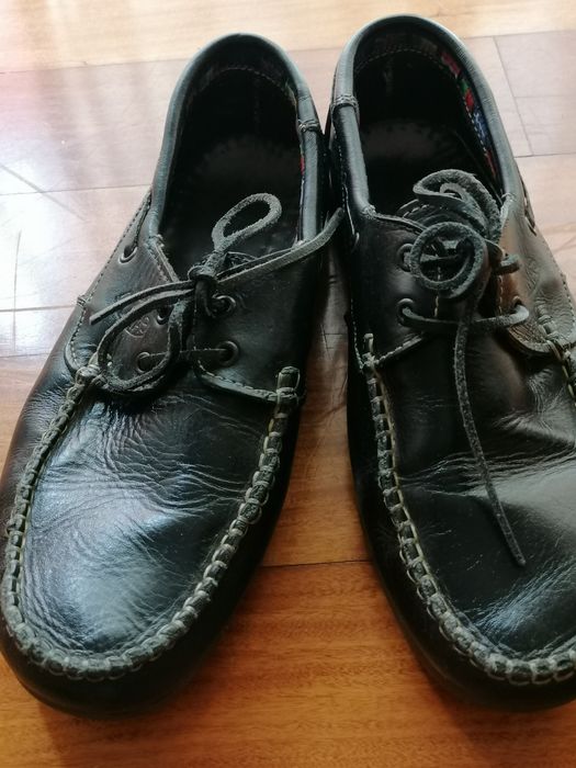 Sapatos em pele homem T42