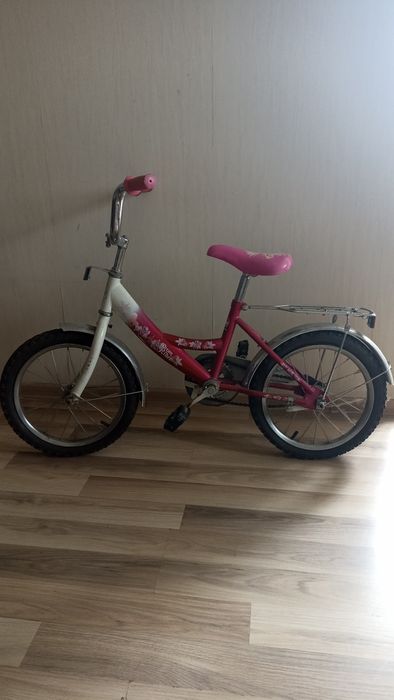 Детский велосипед двух колесный для девочки