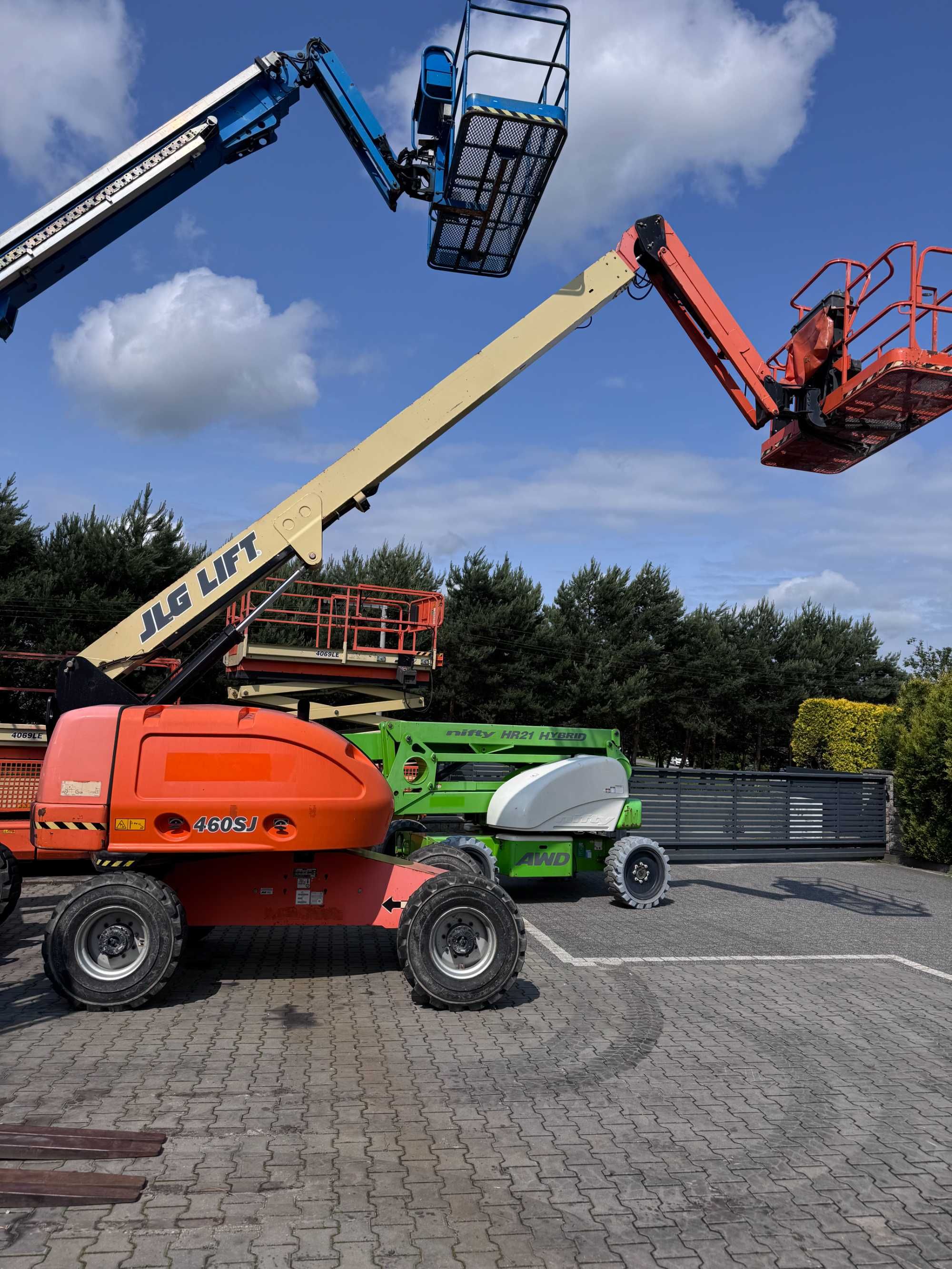 Podnośnik teleskopowy JLG 460 Genie rok 2014