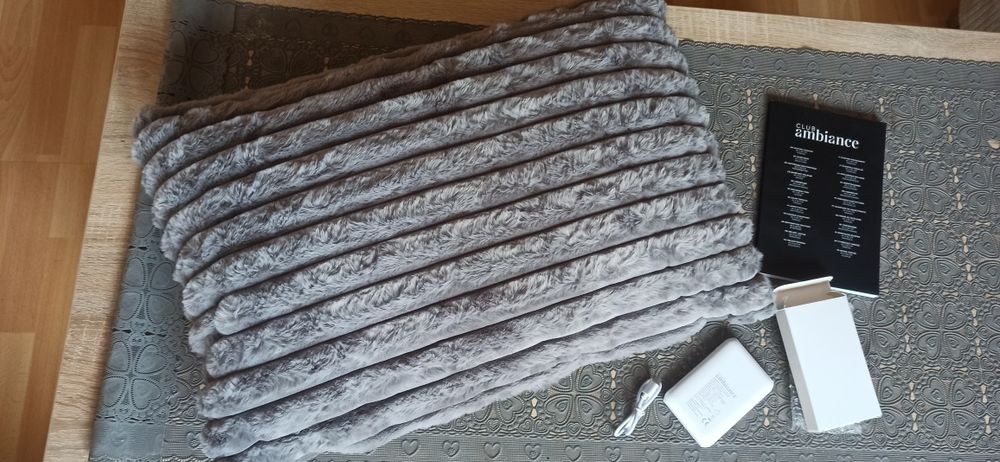 Nowa poduszka elektryczna z powerbankiem