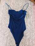Body azul escuro