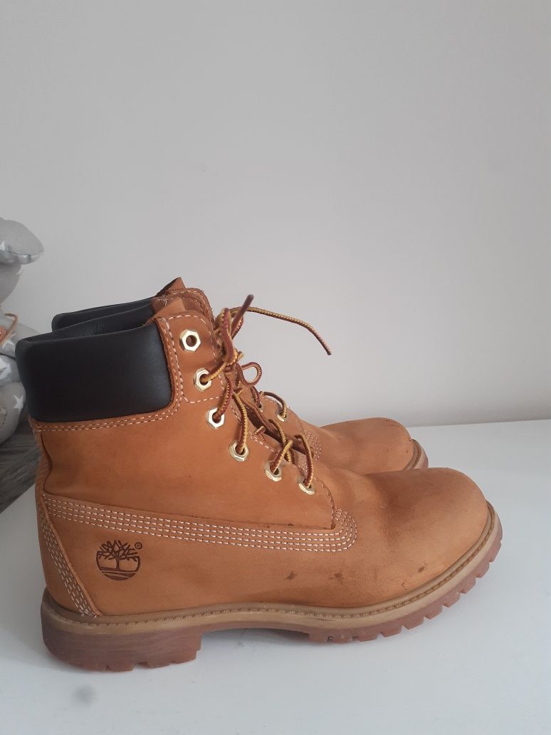 Ботинки фирмы Timberland