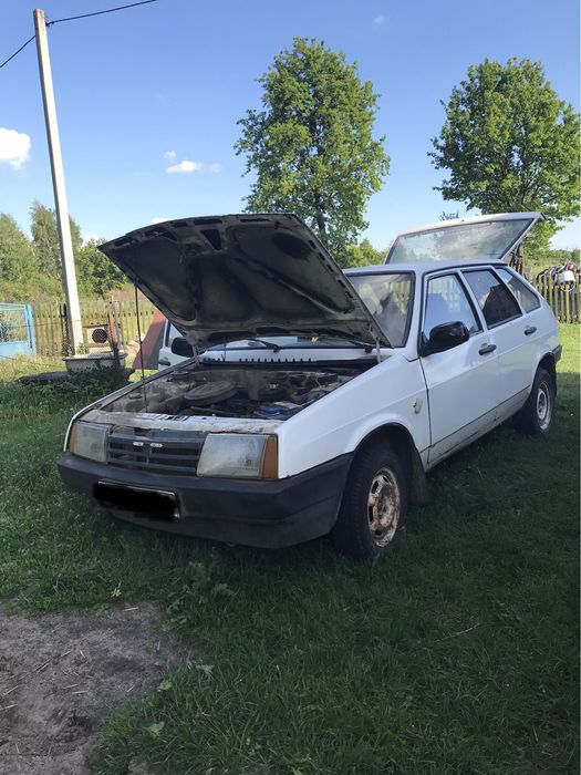 Продається машина