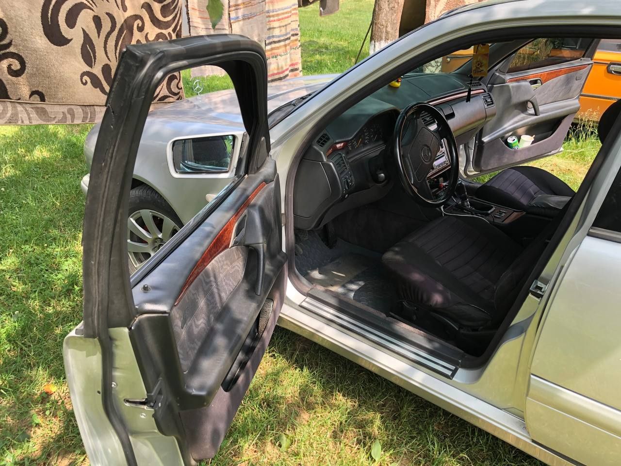 Продам Mersedes W210