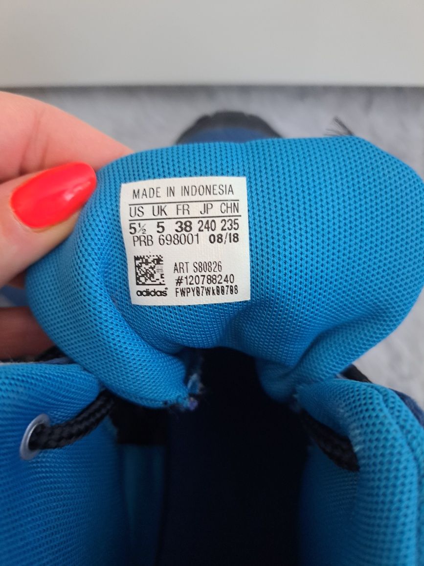 Buty Adidas górskie zimowe rozm 38
