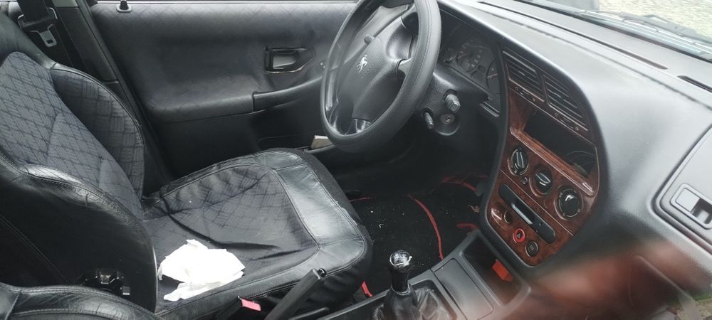 Peugeot 306  1.4 gasolina