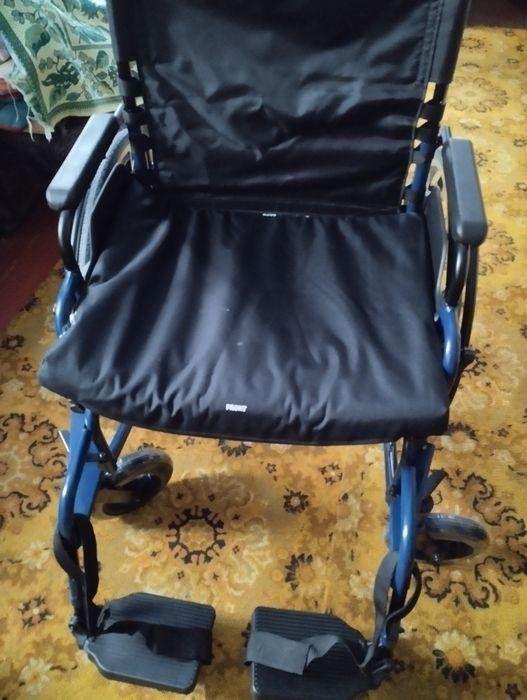 Продам інвалідний візок новий