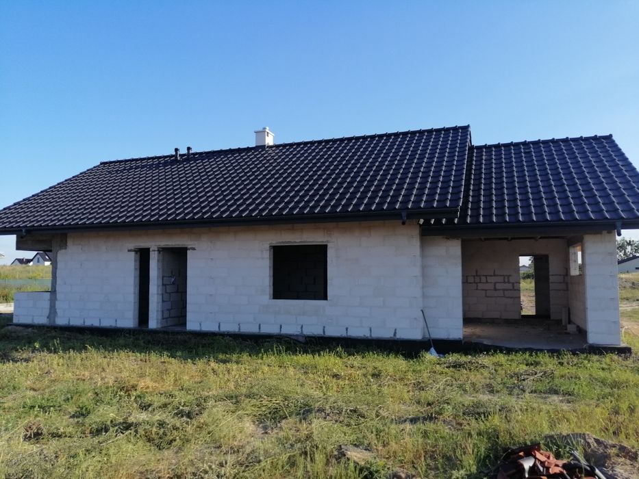 Budowa domów usługi ogólnobudowlane .Dachy pokrycia dachowe