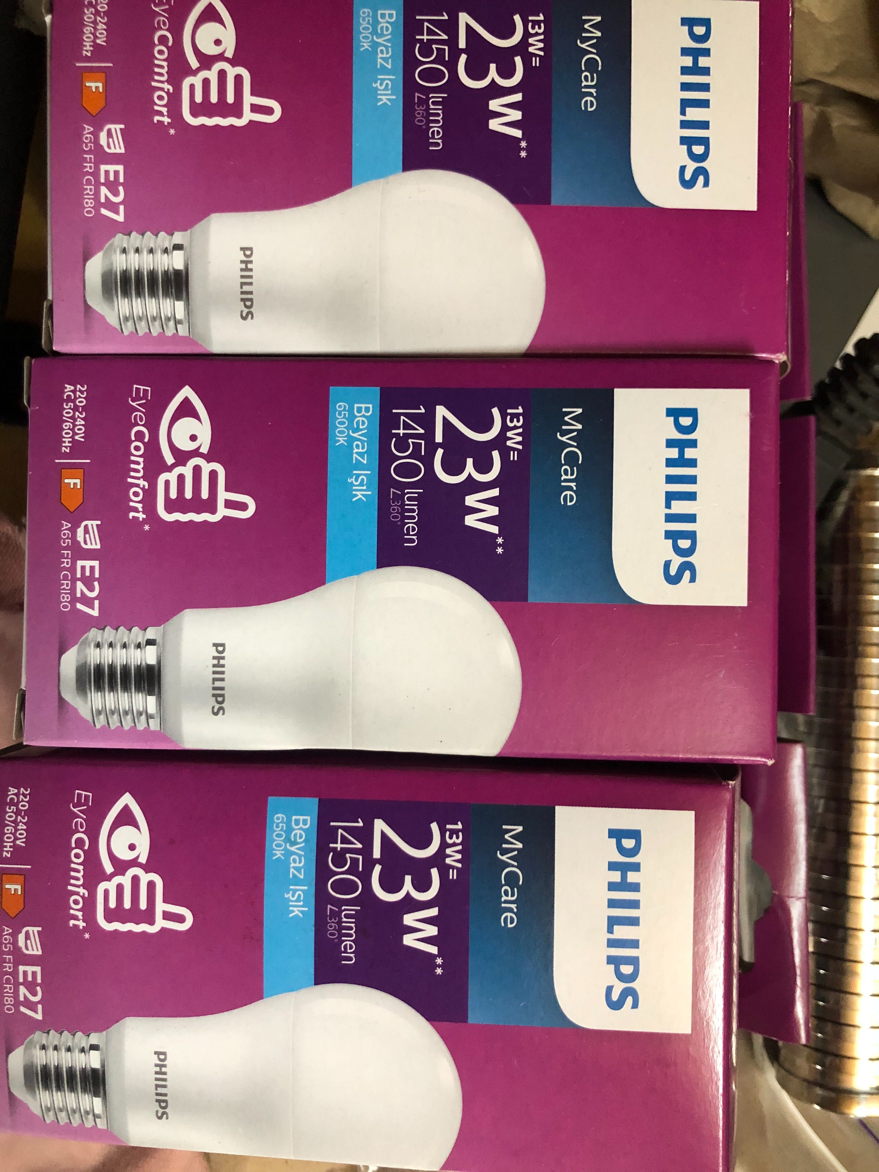 ЛЕД лампи Філіпс 7 -23W E27 з яскравим світлом, Philips LED
