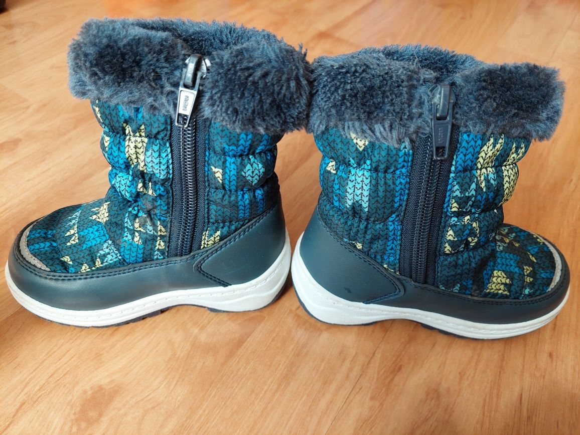 Buty chłopięce 5 par r.23