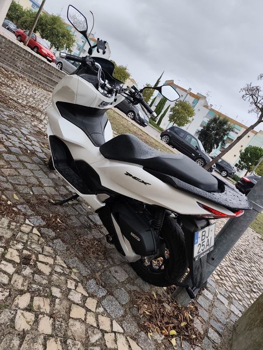 *Honda PCX 2024 Único Dono.

*Todas Revisão Feita na Honda. Ainda tá n