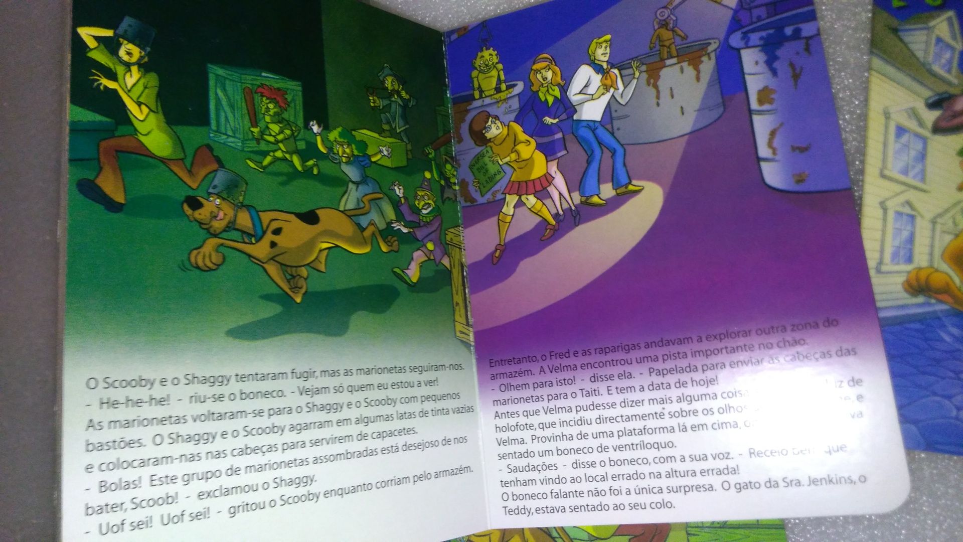 Caixa Antiga com 6 livros Scooby-Doo!  2006 marca registada Hanna-Barb