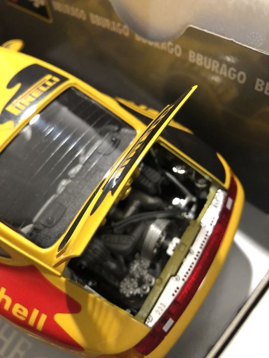 Porsche 911 carrera GT escala 1:18