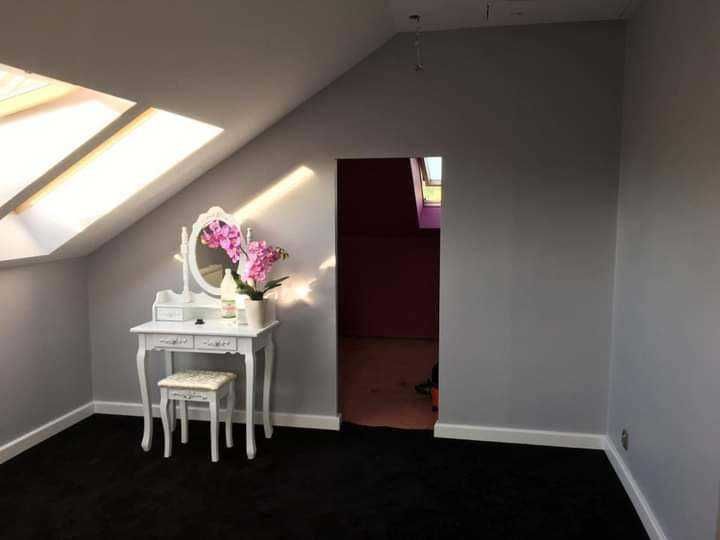 Malowanie,,tapetowanie sztukateria,,remonty,prace wykonczeniowe,gladż