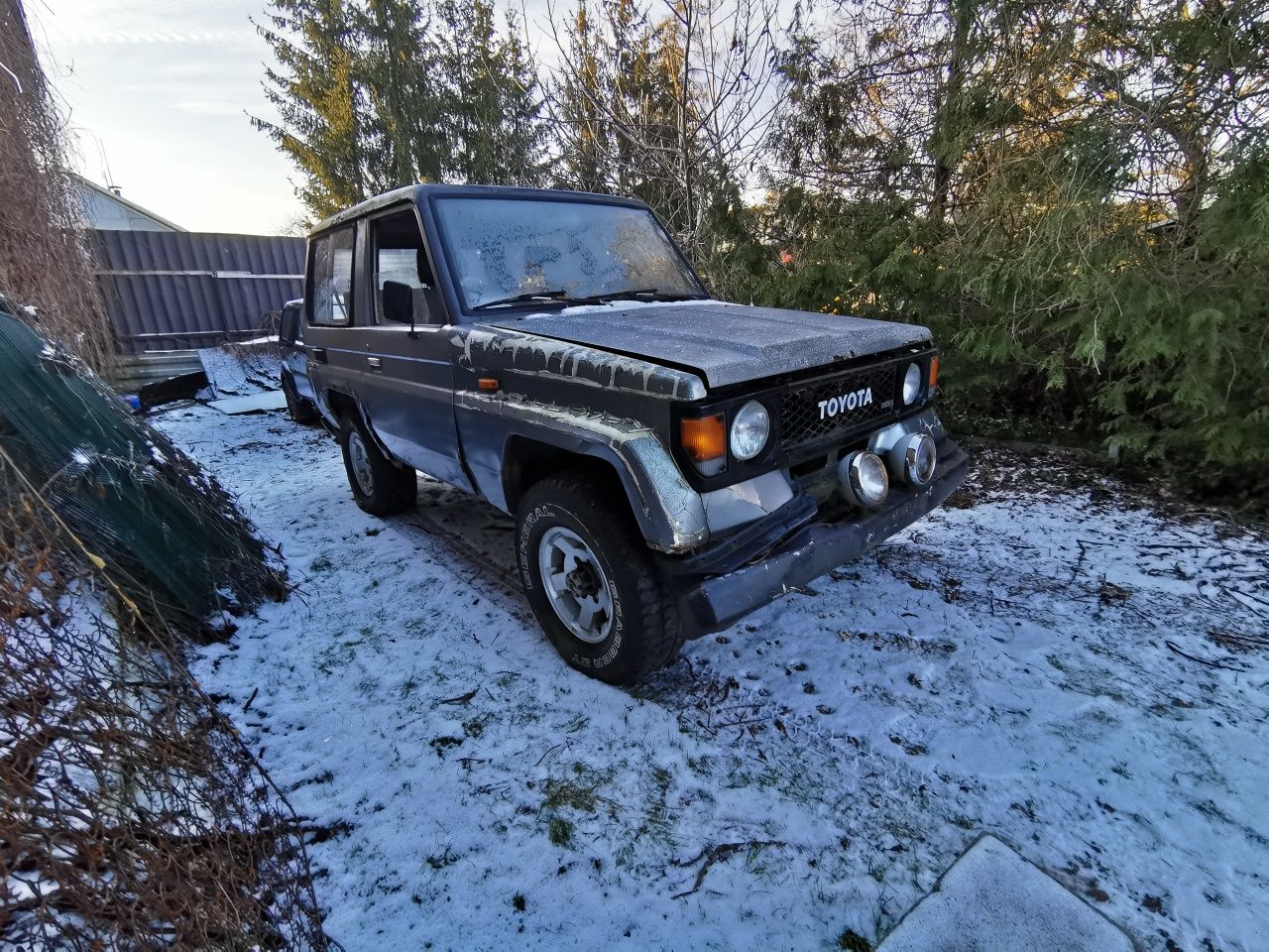 Toyota Land Cruiser LJ70 silnik 2L 2.4d + inne części