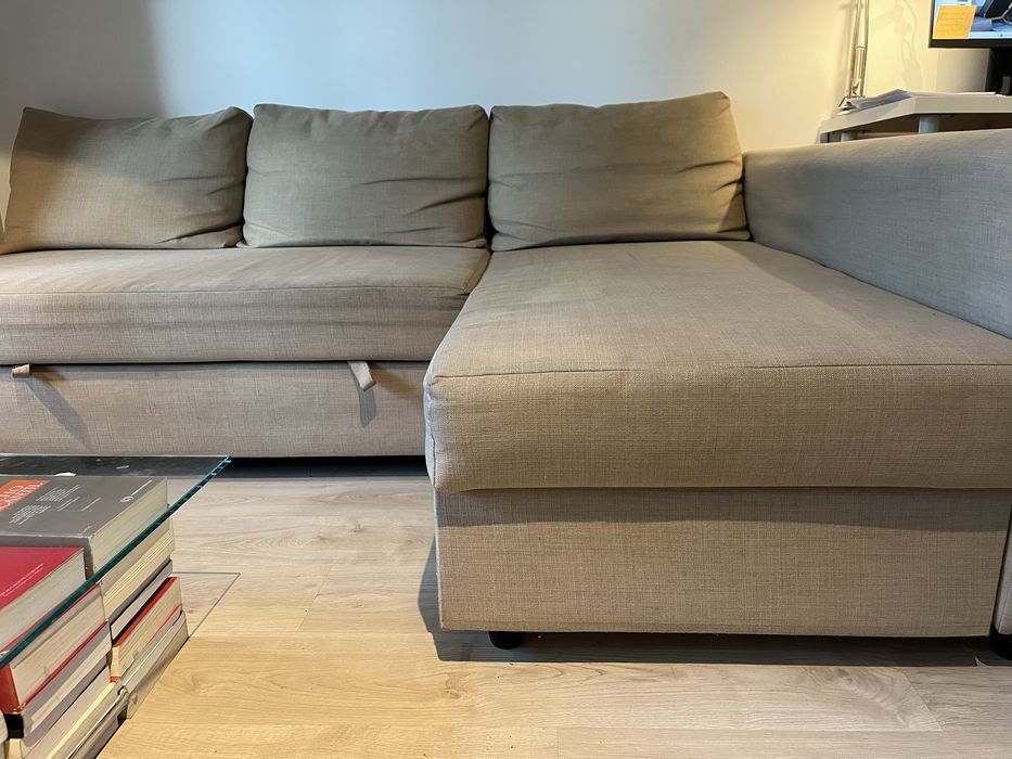 Sofa-cama FRIHETEN com canto de arrumaçao