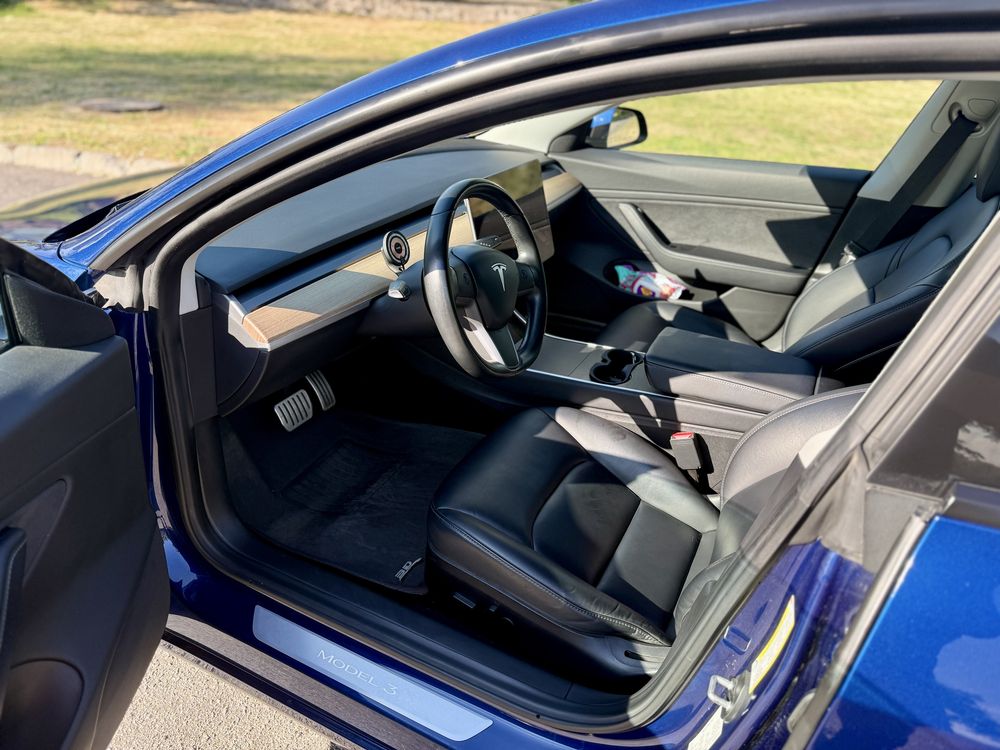 Tesla Model 3 Performance 2018 | Ракета на колесах! 0-100 за 3.3 сек