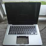 (44) palmrest Apple A1278(?) z klawiatura + szyba i matryca