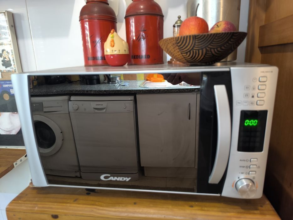 Microondas, cinzento metalizado