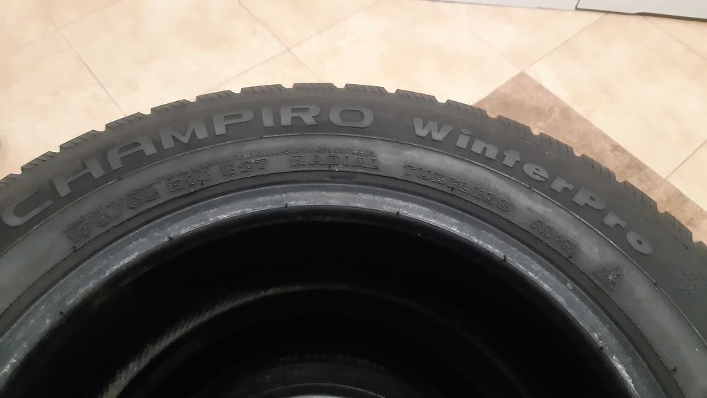 Opony zimowe 175/65 R14 82T 2 x Kormoran, 2 x GT Radial Champiro, 6mm