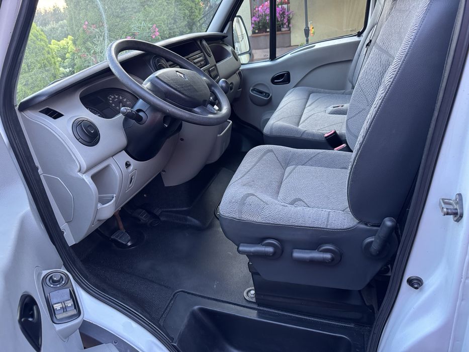 Renault Master 2.5 dCi 150KM 2009r L2H2 Średniak Movano Klima