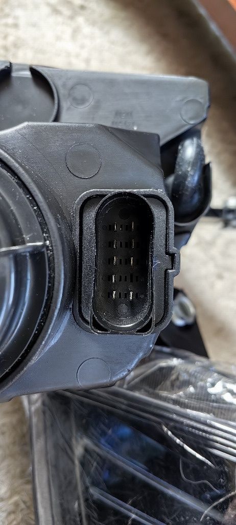 Skoda Octavia 3 reflektory LED tuning nowe komplet