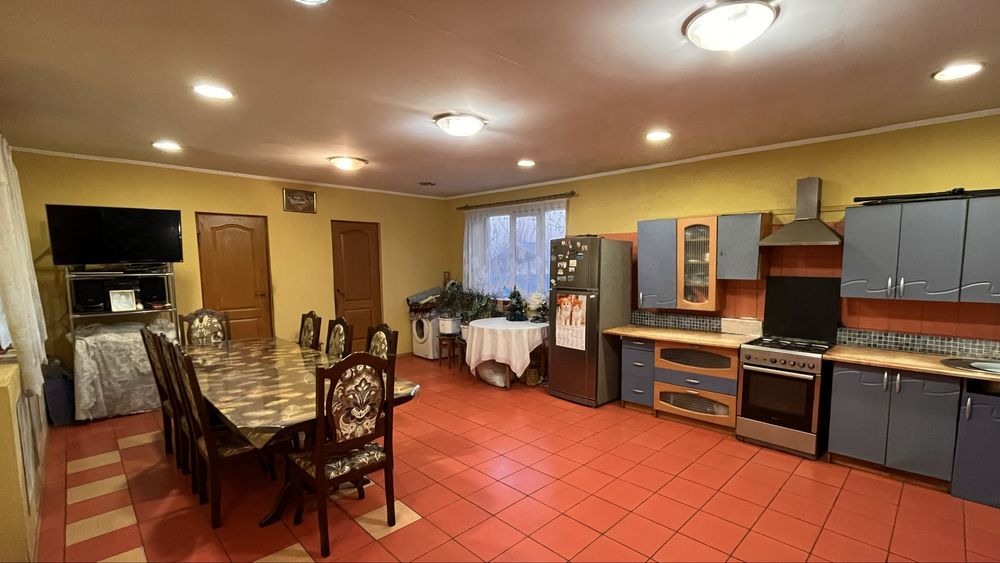 Продам дом с большим участком в с. Богдановка