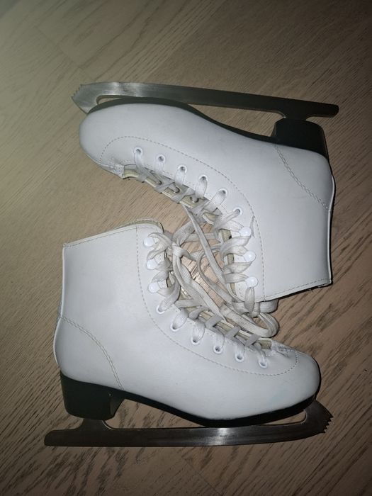 r37-38 dziewczęca łyżwy figurowe