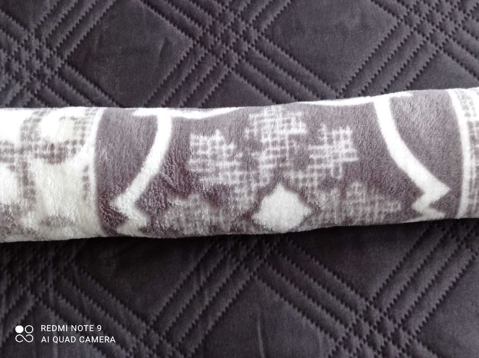 Ochraniacz do łóżeczka w formie mięciutkiego wałka