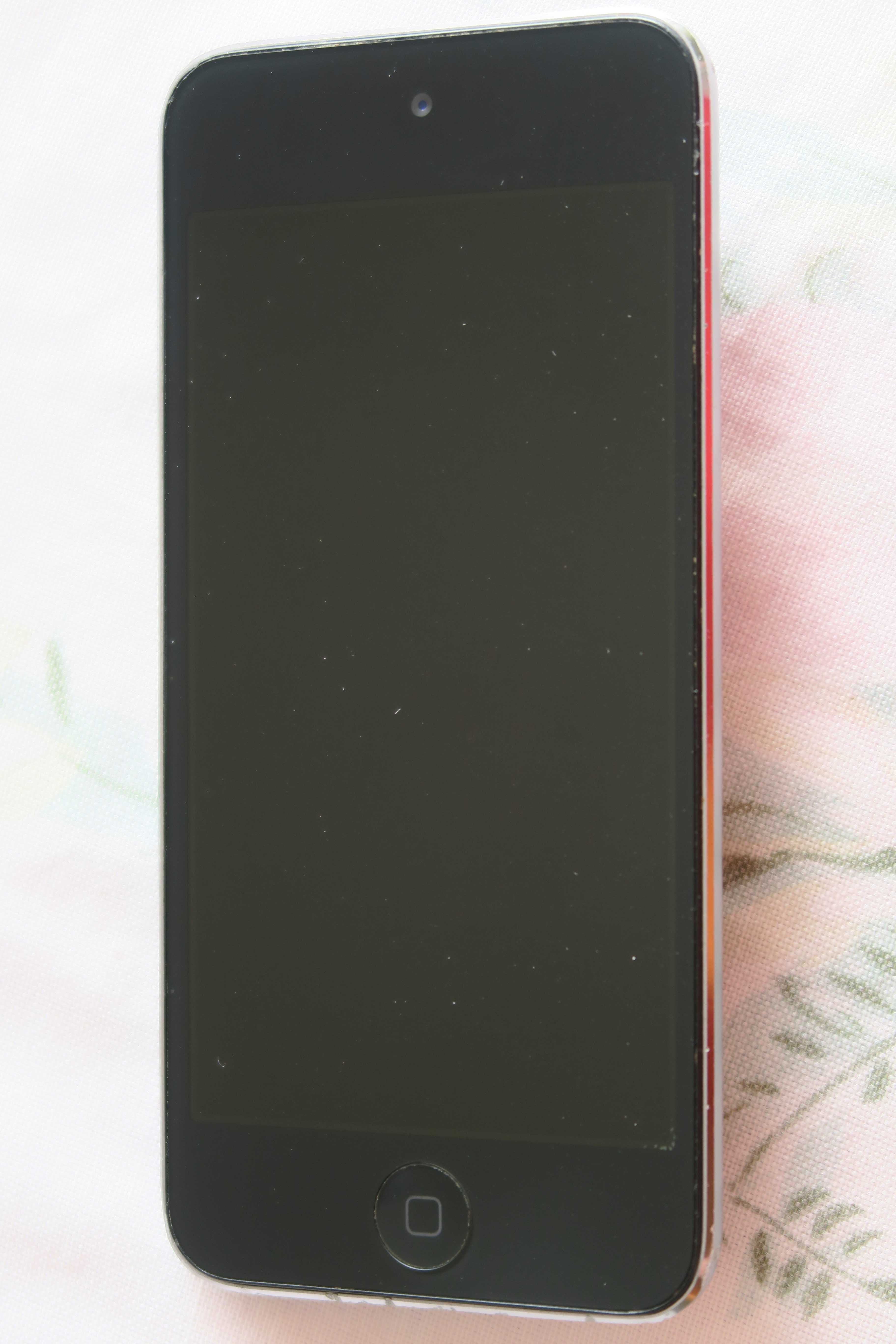 Apple iPod Touch 6. Generation A1421