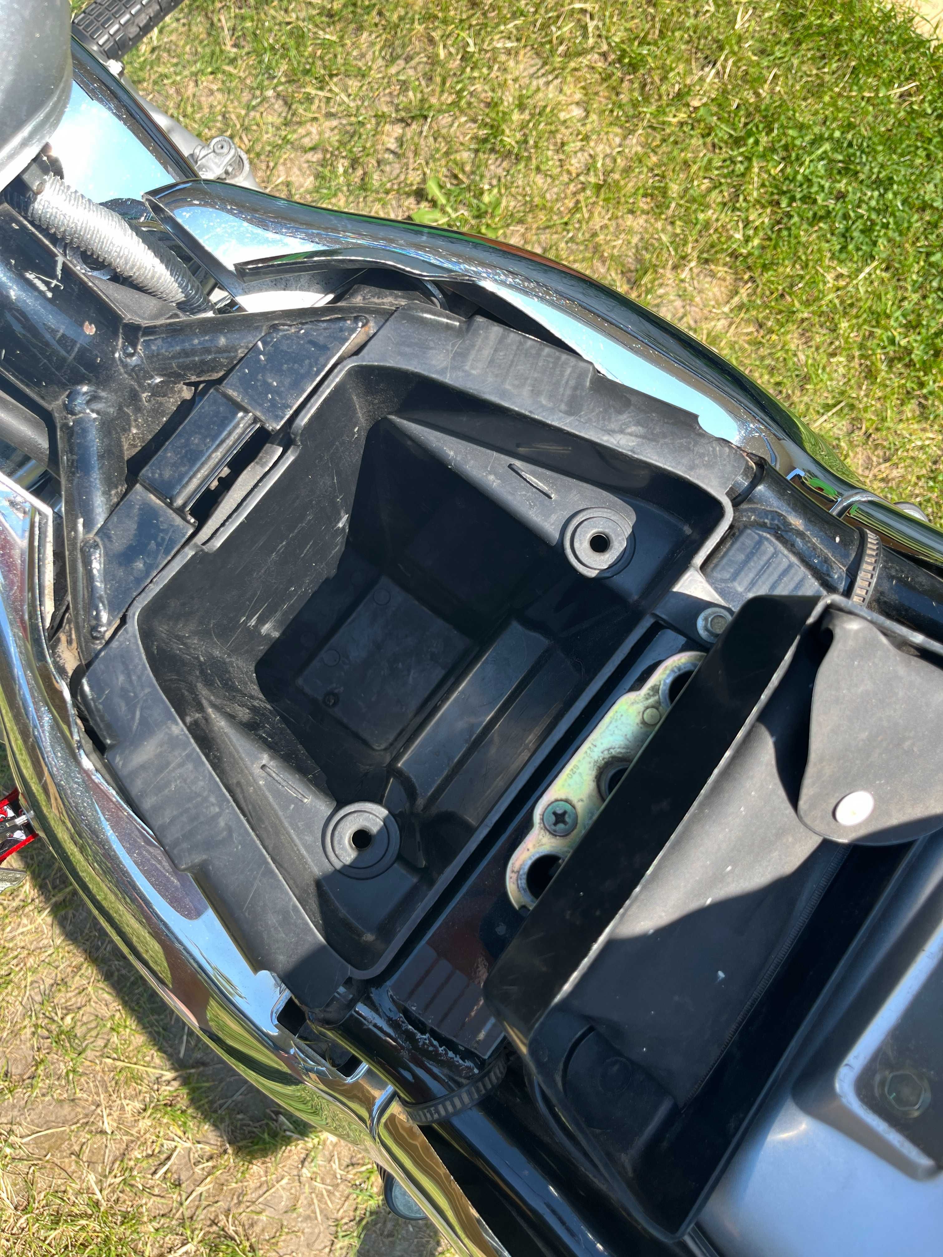 Suzuki Intruder 125