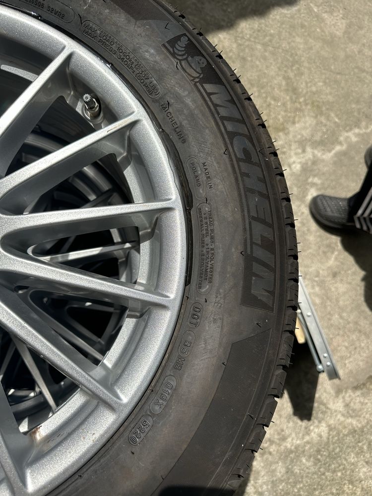 235/65/R18 літня гума Michelin як нова 21 рік