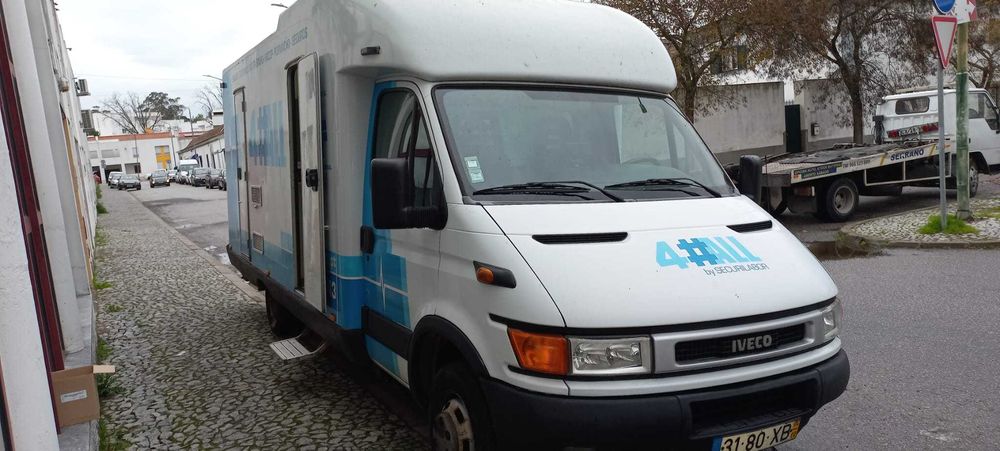 Unidade Móvel de Saúde - Iveco Daily 35c12 - Possível Autocaravana