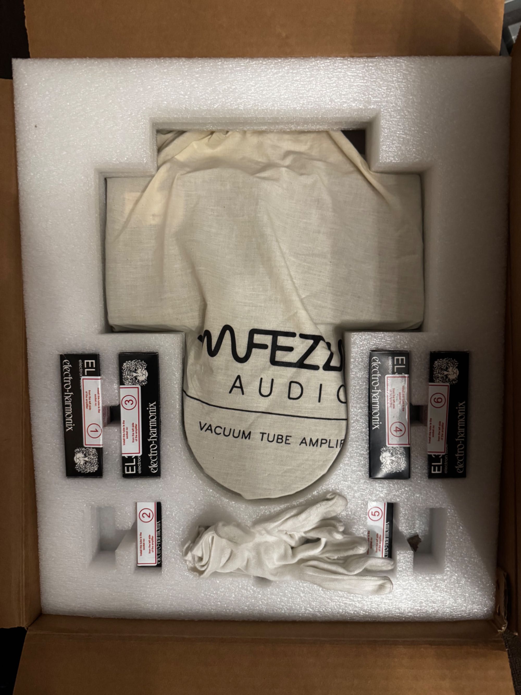 Fezz Silver Luna - wzmacniacz lampowy