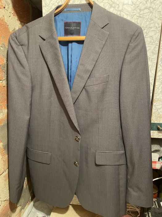 Мужские строгие костюмы