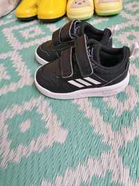 Buty adidas rozm. 20