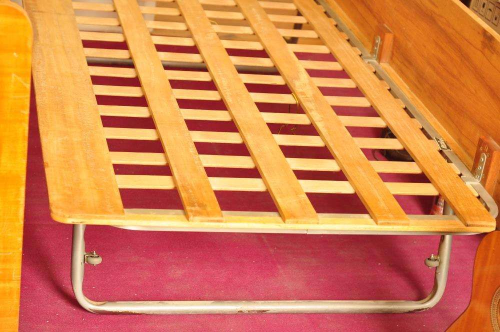 Cama gavetão dupla de solteiro - impecável