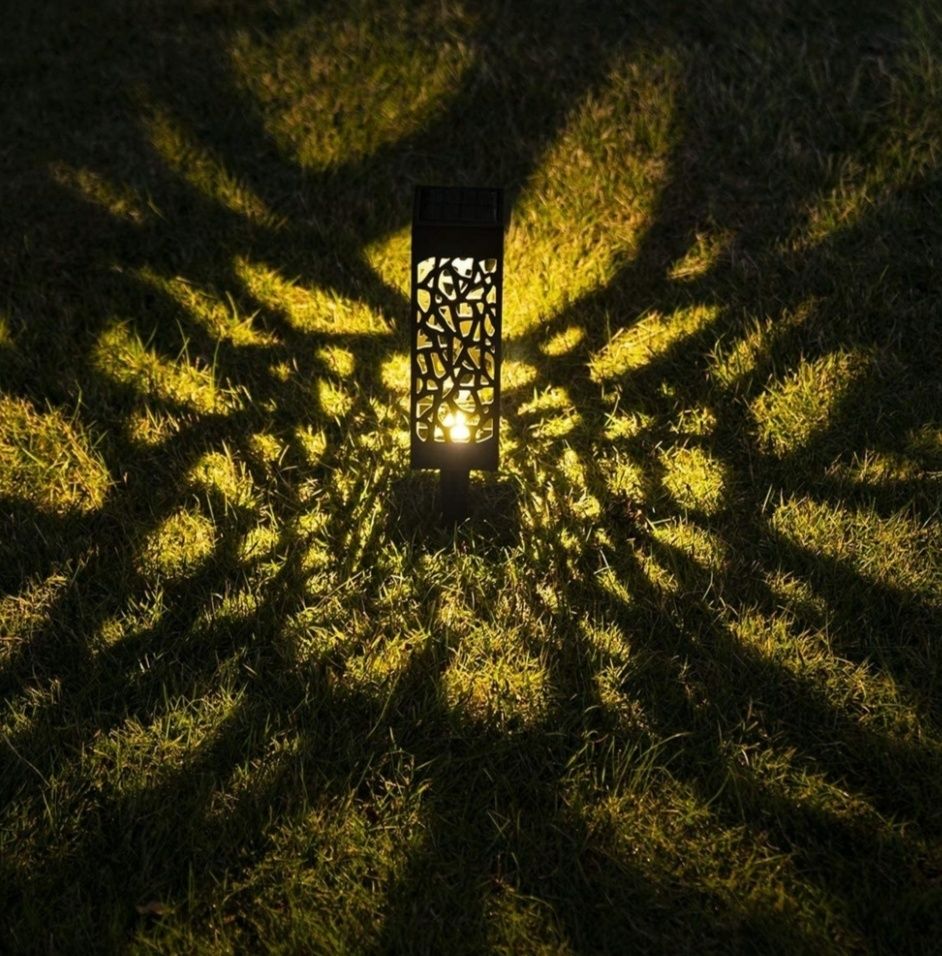 4 x lampki solarne LED czarne ażurowe wbijane słupki ogrodowe