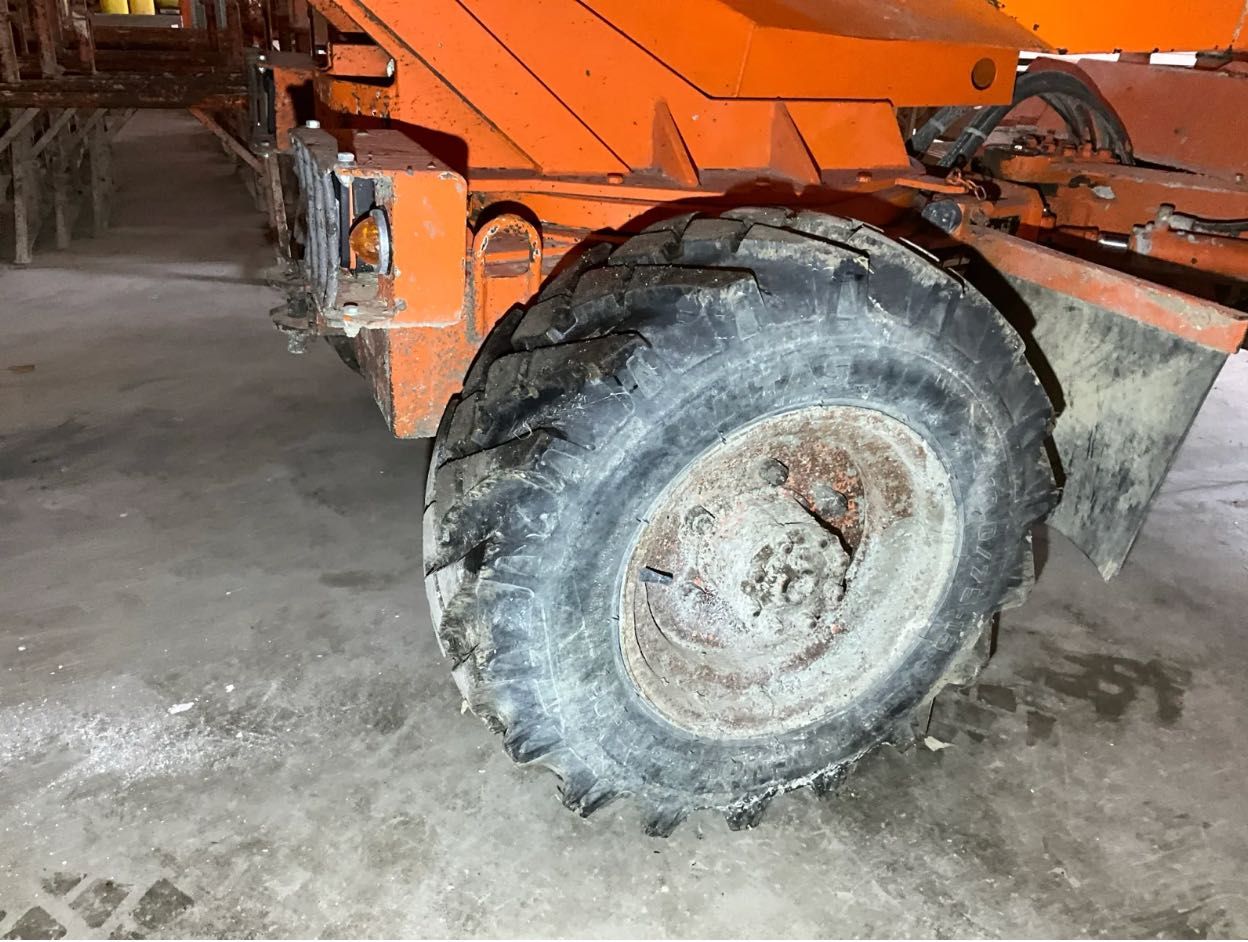 wozidło budowlane thwaites jcb case volvo ben ford bell teren 3 tony